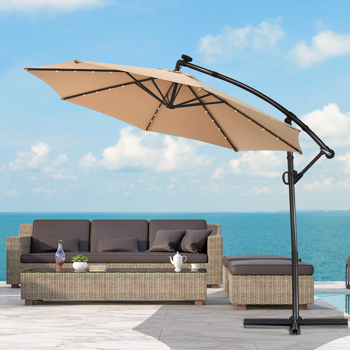 Costway Parasol van 300 cm met Led-solarverlichting 360 Graden Draaibaar Terrasparasol voor Tuin Terras Zwembad Balkon Beige