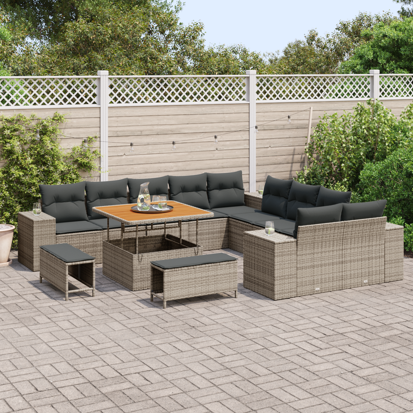 vidaXL 13-delige tuinsofaset met kussens in het grijs van poly riet en acacia
