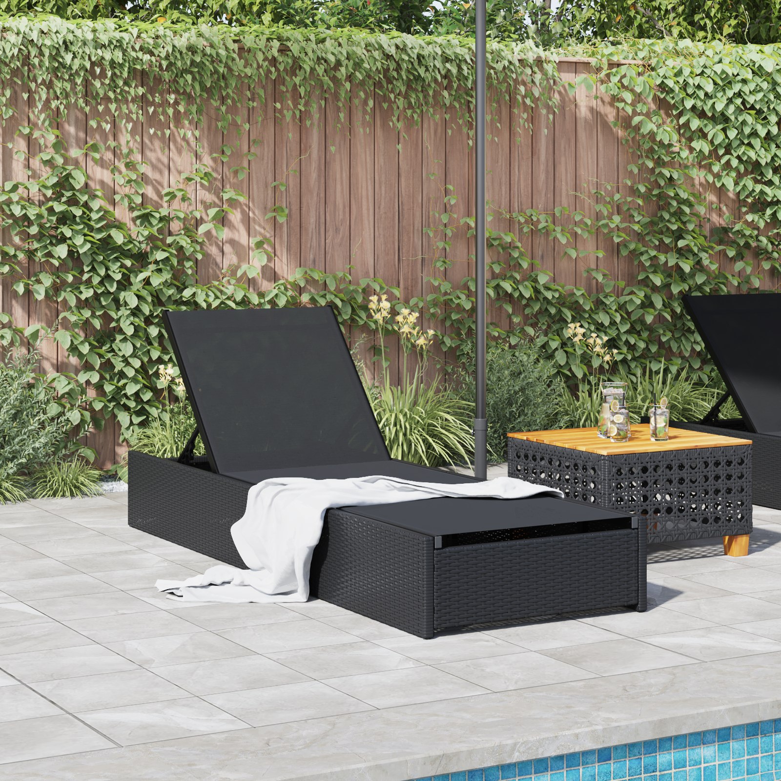 vidaXL Ligbed 60x200x27 cm poly rattan zwart