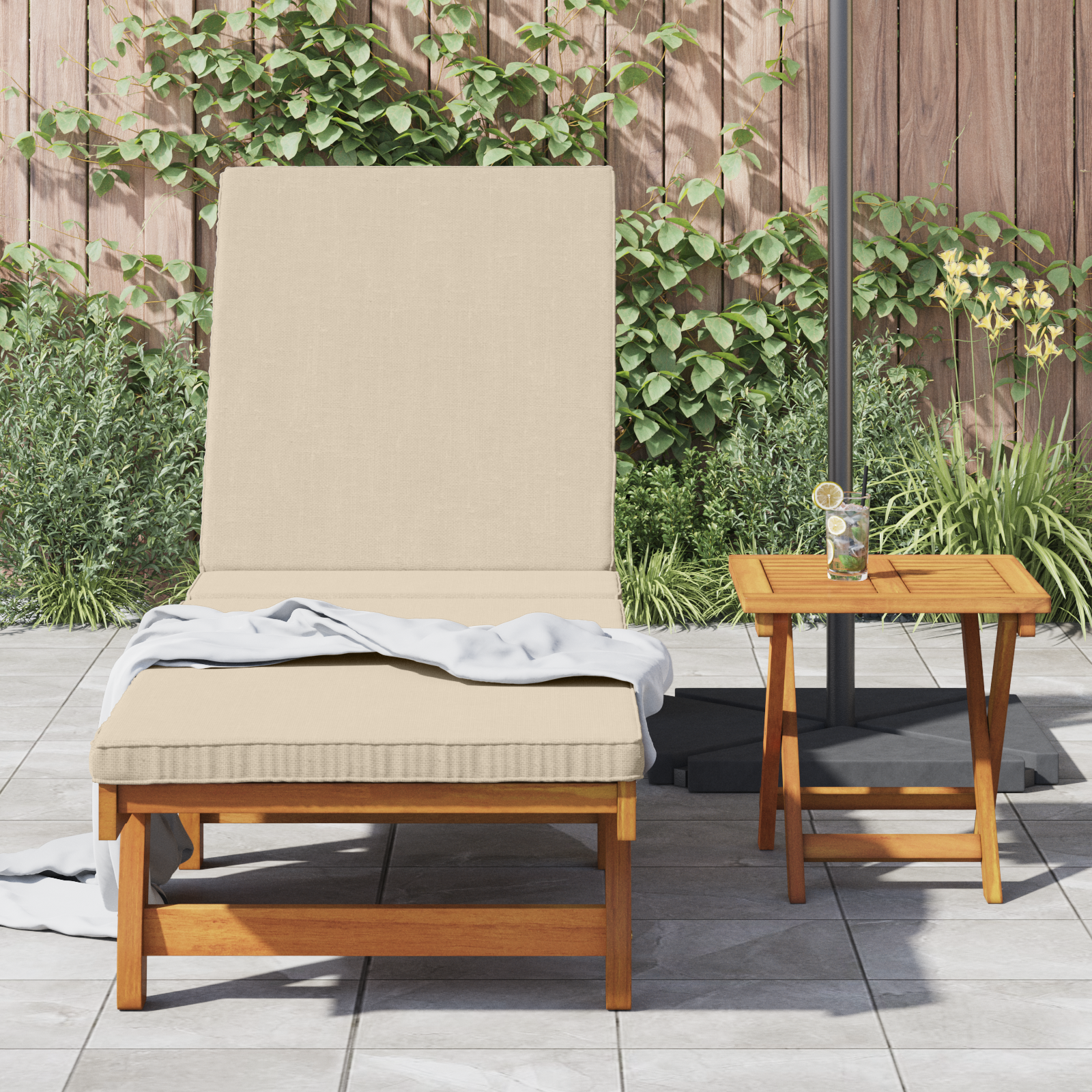 vidaXL Zonnebed met Wielen en Kussen Beige van Massief Hout