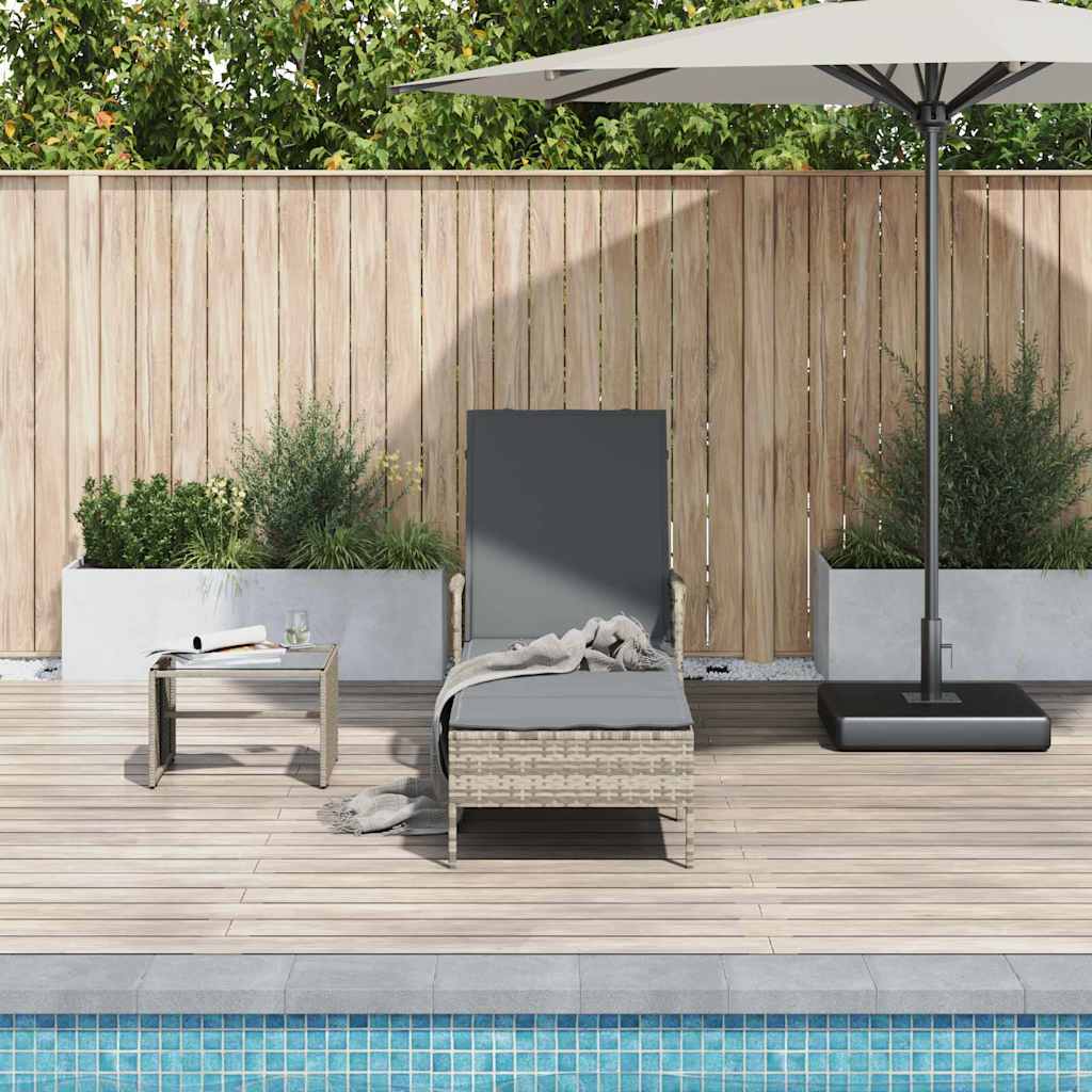 vidaXL Ligbed met Kussen Lichtgrijs Poly Rattan