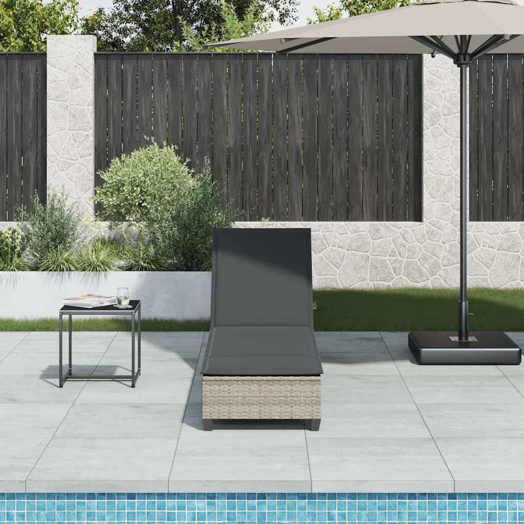 vidaXL Ligstoel met kussens lichtgrijs 55x200x25,5cm polyrotan