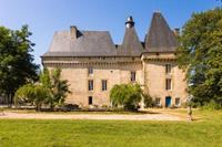 Gîte du Château - Frankrijk - Dordogne - Chalais- 9 persoons