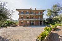 Casa Tommaso - bilo 2 P - 4 pax - ItaliÃ« - UmbriÃ«/Marche - Tuoro sul Trasimeno- 4 persoons