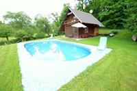 Rustig vakantiehuis in Bechyne met zwembad en tennisbaan