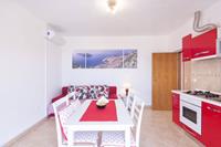 Apartments Micika - Comfort Studio Apartment with Balcony and Sea View (A2)