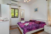 Guest House Cesic - Double Room No8