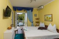 Rooms Tupina by Paulina - Standard Double Room with Balcony and Sea View (Room 3)