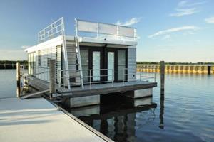 Houseboat Floating House Leni, Ribnitz-Damgarten - Duitsland - Mecklenburg-Vorpommern - Ribnitz-Damgarten- 4 persoons