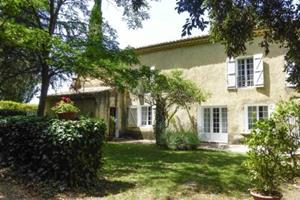 Ferienhaus in Pont-Saint-Esprit - Frankrijk - Languedoc-Roussillon - Pont-St. Esprit- 7 persoons