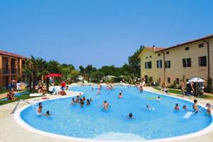 Holiday park Bella Italia, Peschiera-Oleandro - Italië - Italiaanse Meren - Peschiera- 6 persoons