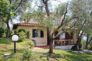 holiday home Villa Fiorita Monteggiori-Villa Fiori - Italië - Toscane/Elba - Monteggiori- 9 persoons