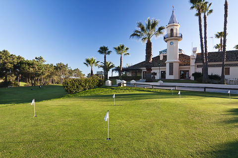 DoubleTree by Hilton Islantilla Beach Golf Resort - clinics