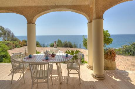 Villa AcquaDiMare direkt am Meer in Fontane Bianch - Italië - Sicilië - Siracusa- 6 persoons