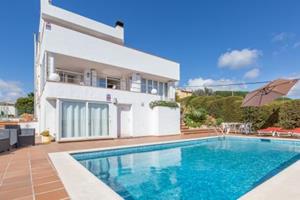 Villa Yuri - Spanje - Costa Brava - Blanes- 10 persoons