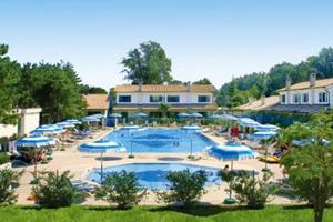 Holiday resort Villaggio Ca' del Pino Tipo G1 Bibi - Italië - Veneto/Venetië - Bibione- 6 persoons