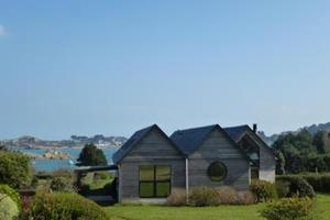 Comfortable architect villa with magnificent view - Frankrijk - Bretagne - Plougasnou- 9 persoons