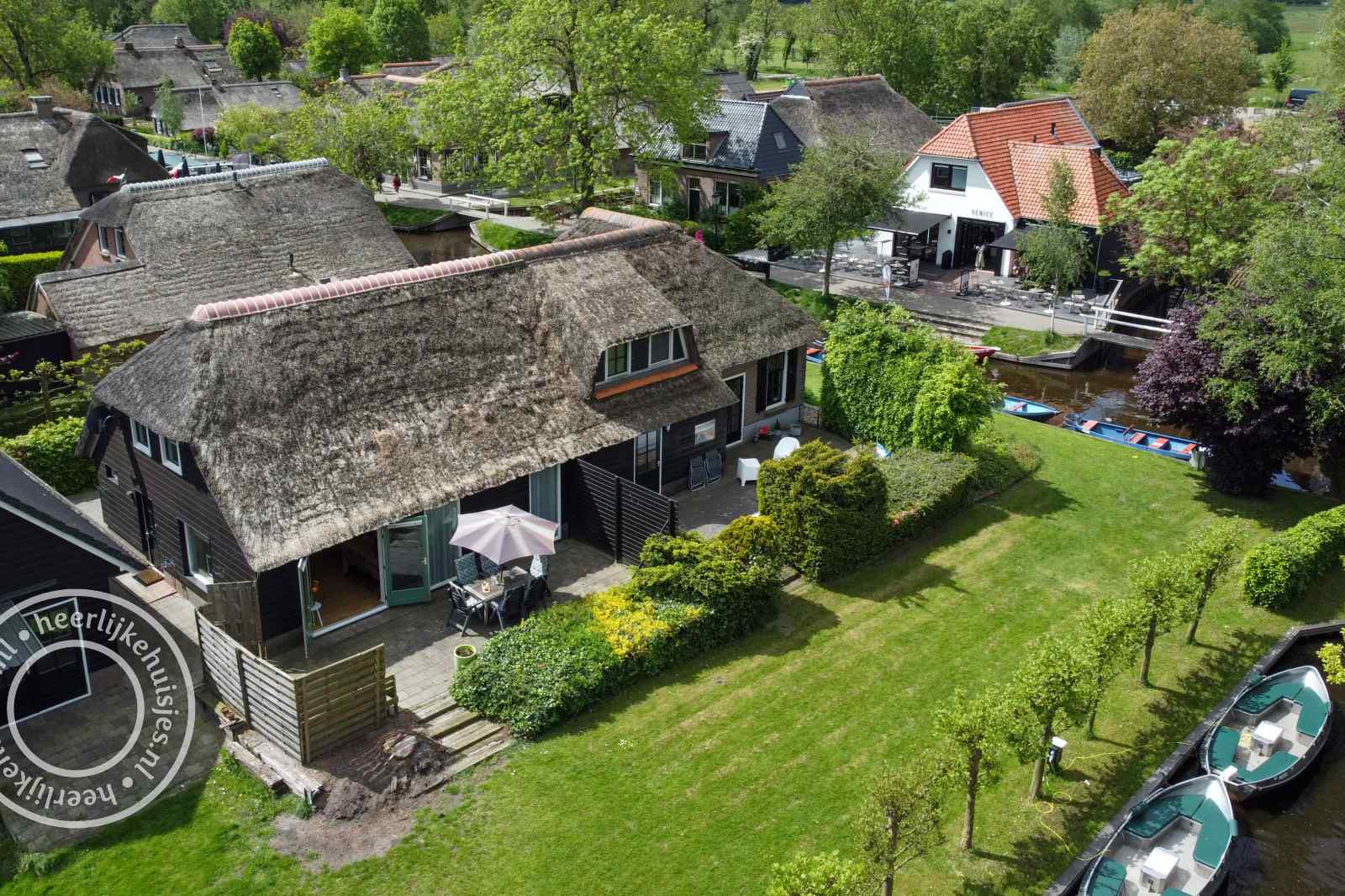 Leuk appartement voor 4 tot 6 personen met infrarood sauna in hartje Giethoorn - Nederland - Europa - Giethoorn