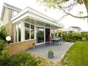 Luxe 4 persoons wellness-vakantiehuis aan de Maasplassen nabij Roermond - Limburg - Nederland - Europa - Heel