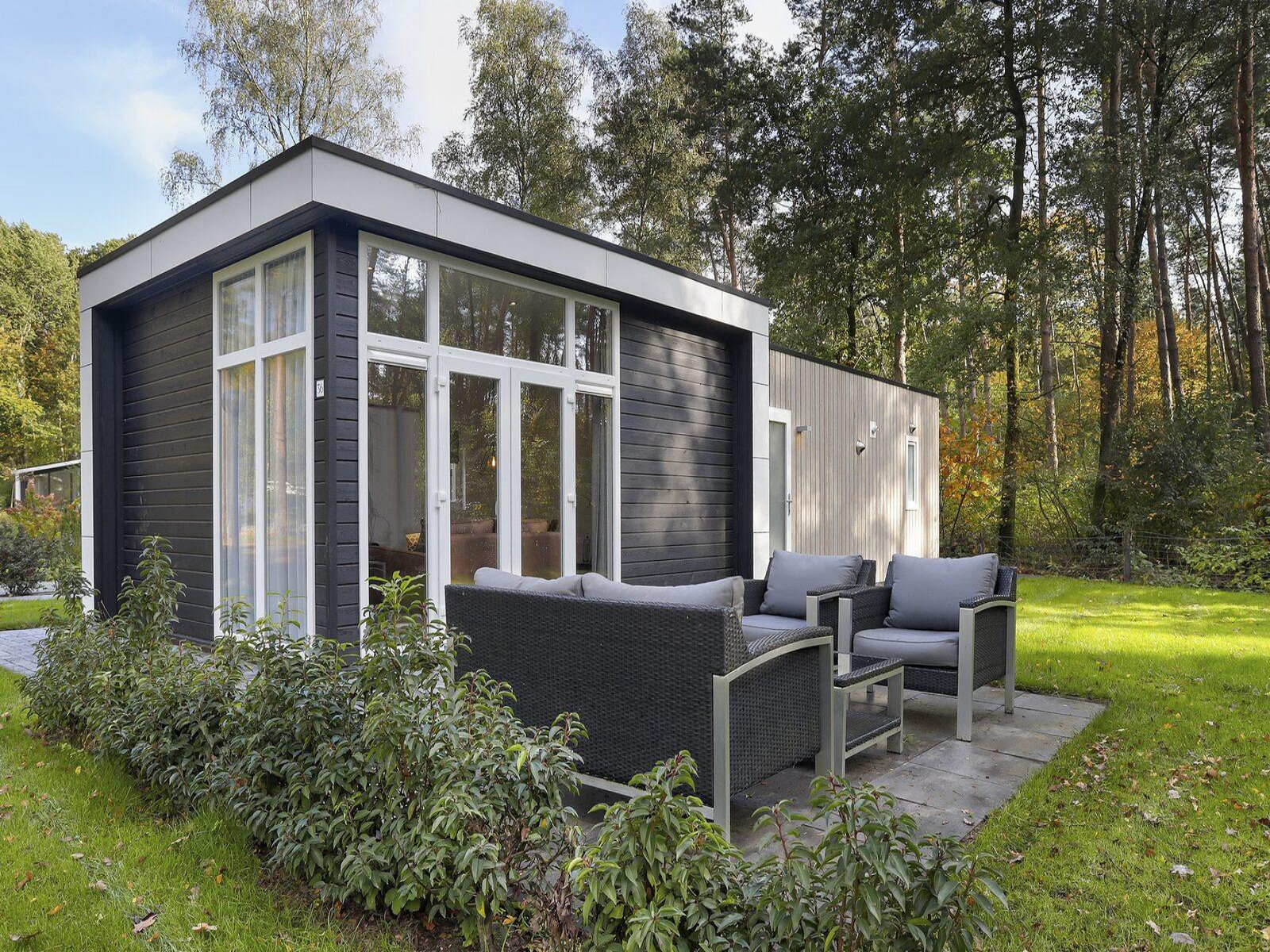 Luxe 4 persoons Lodge op een familiepark nabij Markelo - Twente - Nederland - Europa - Markelo