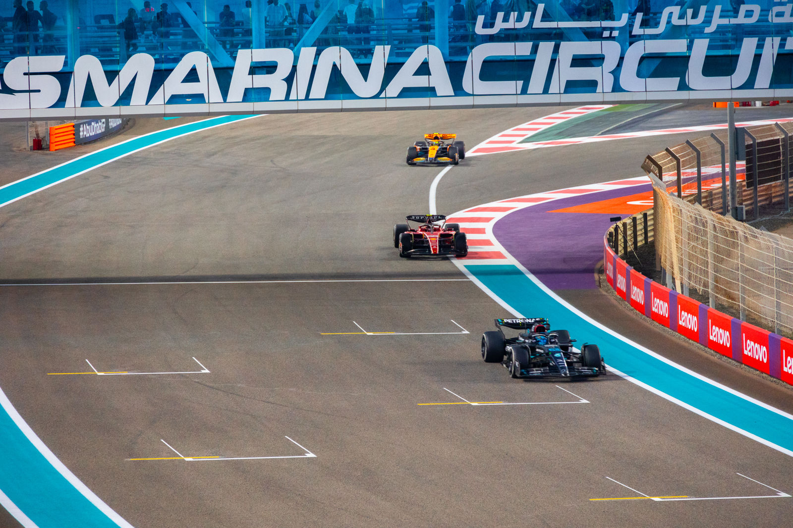 Formule 1 Abu Dhabi per Emirates Arrangement C - Verenigde Arabische Emiraten - Dubai - Formule 1 Reizen