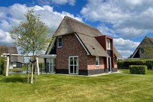 Friese Meren Villa's 18 - Nederland - Friesland - Delfstrahuizen- 8 persoons