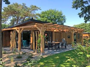 Vrijstaande en sfeervolle 6 persoons vakantiewoning met pergola op de Veluwe. - Nederland - Europa - Wekerom