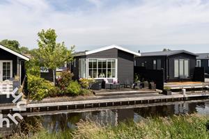 Heerlijk 4 persoons chalet aan het water gelegen - Nederland - Europa - Giethoorn