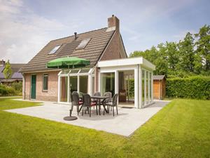 Luxe 6 persoons vrijstaande bungalow in Overijssel, nabij het bos. - Nederland - Europa - Nieuw Heeten