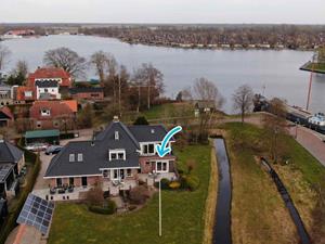 Comfortabel appartement voor 2 personen met uitzicht op 'It Wiid' in Earnewald, Friesland - Nederland - Europa - Earnewald