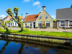 Sfeervol appartement voor 4 personen aan het water in Eastermar, Friesland - Nederland - Europa - Eastermar