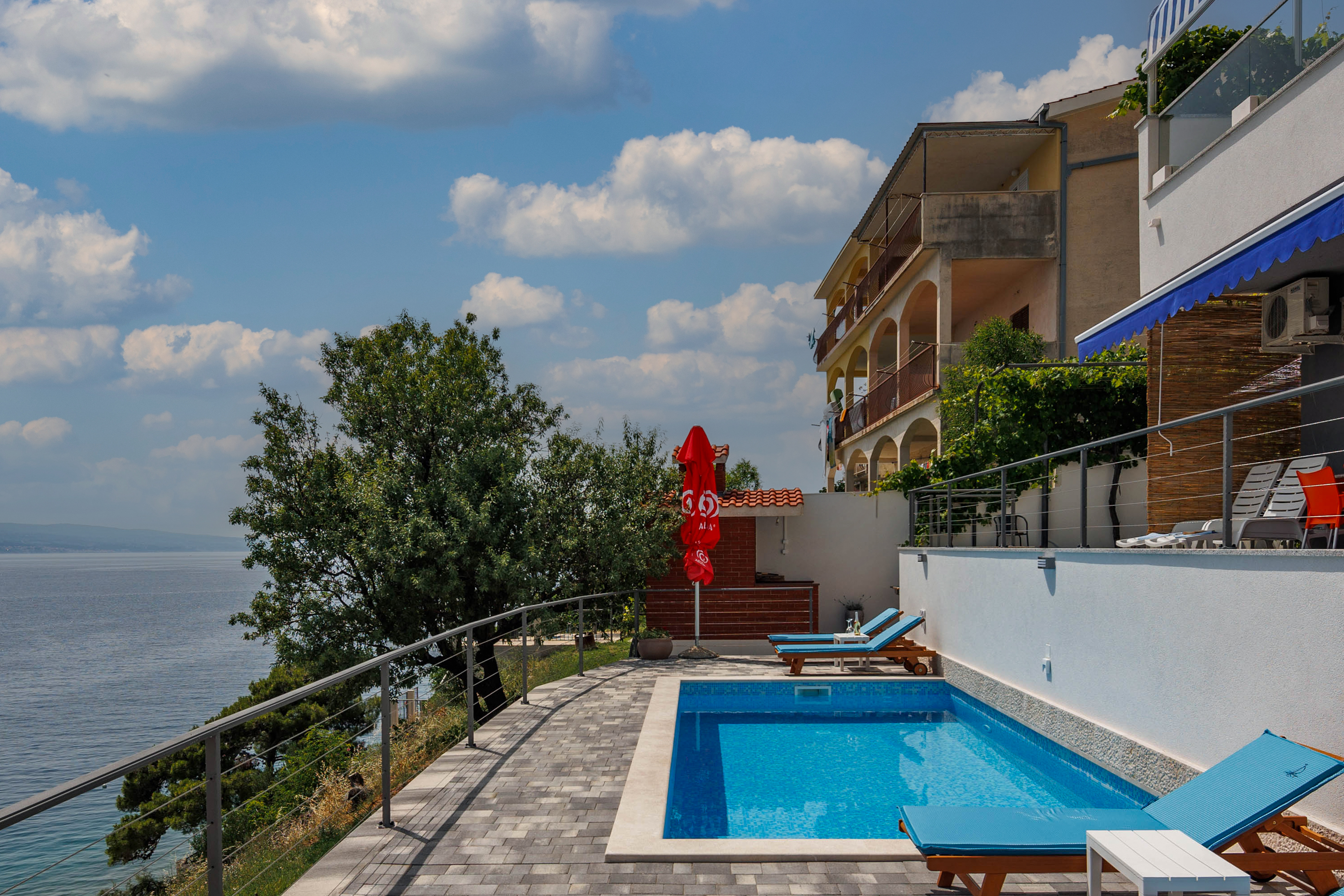 Pool Apartment Aquamarine Omiš - Kroatië - Lokva Rogoznica