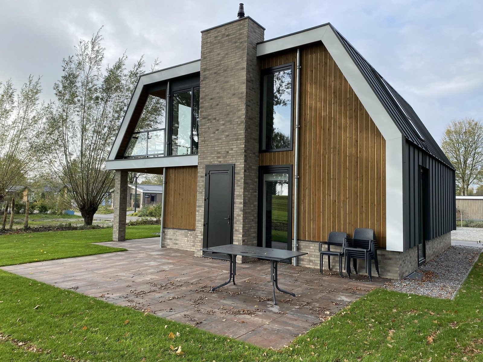 Luxe vrijstaande 8 persoons villa, met sauna, in Flevoland. - Nederland - Europa - Biddinghuizen