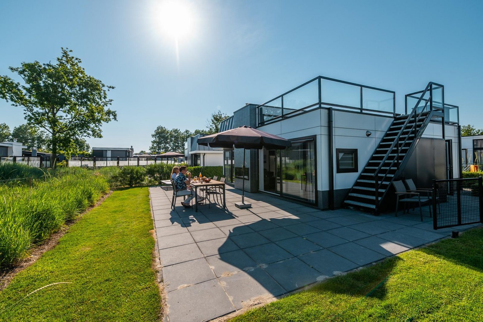 6-persoons vakantiewoning met terras en een dakterras op een vakantiepark in Breskens - Nederland - Europa - Breskens