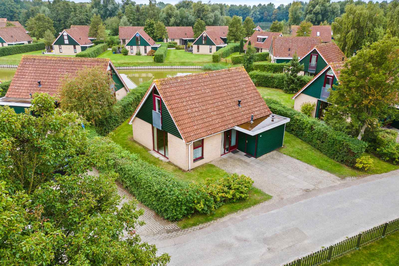 Comfortabel en vrijstaande bungalow voor 6 personen - Nederland - Europa - Heinkenszand