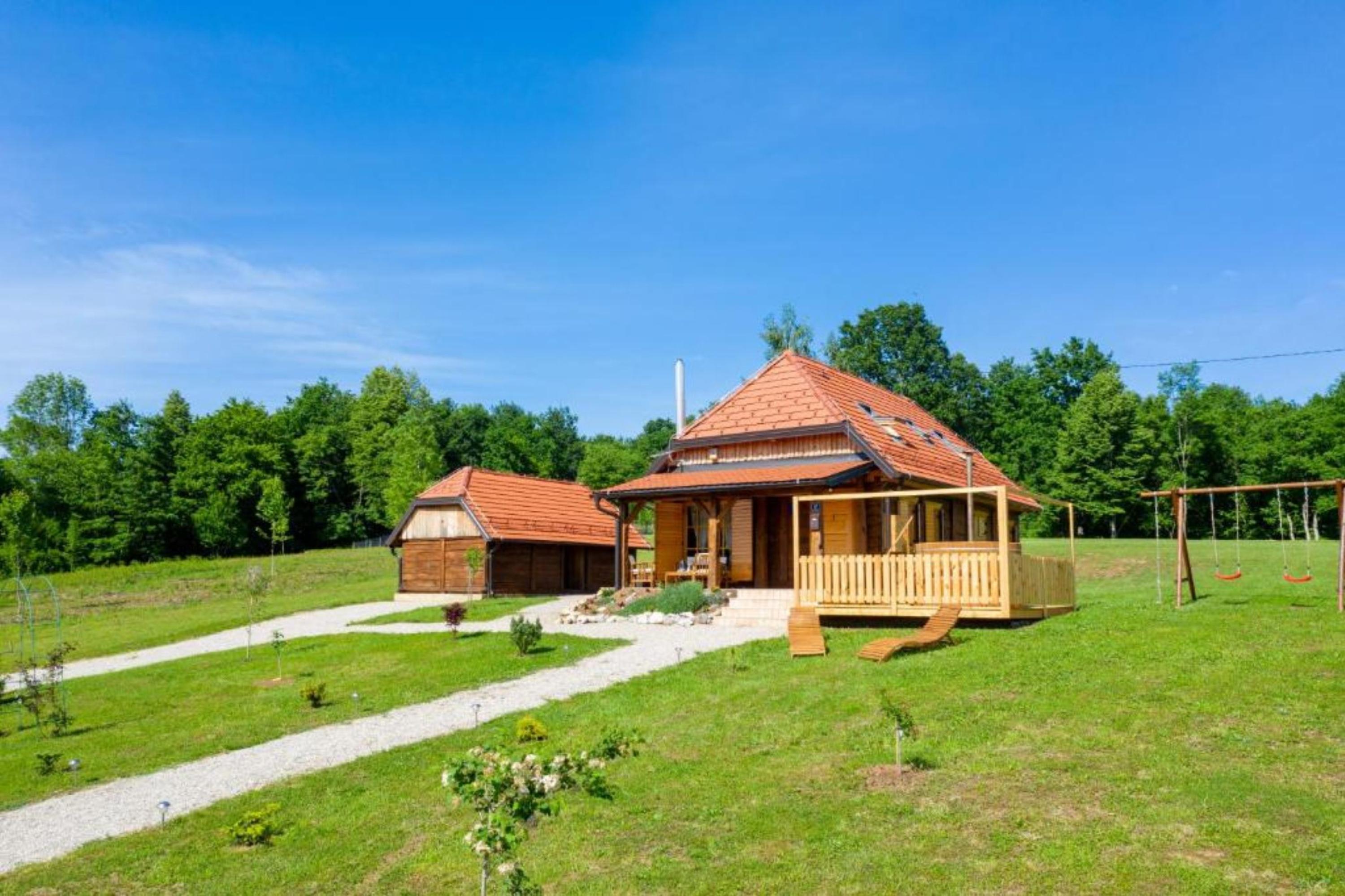 Chalet Markoci With Hot Tub - Kroatië - Rakovica