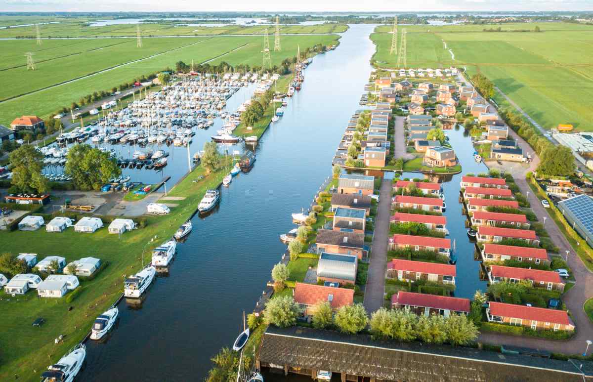FR030 - Nederland - Akkrum