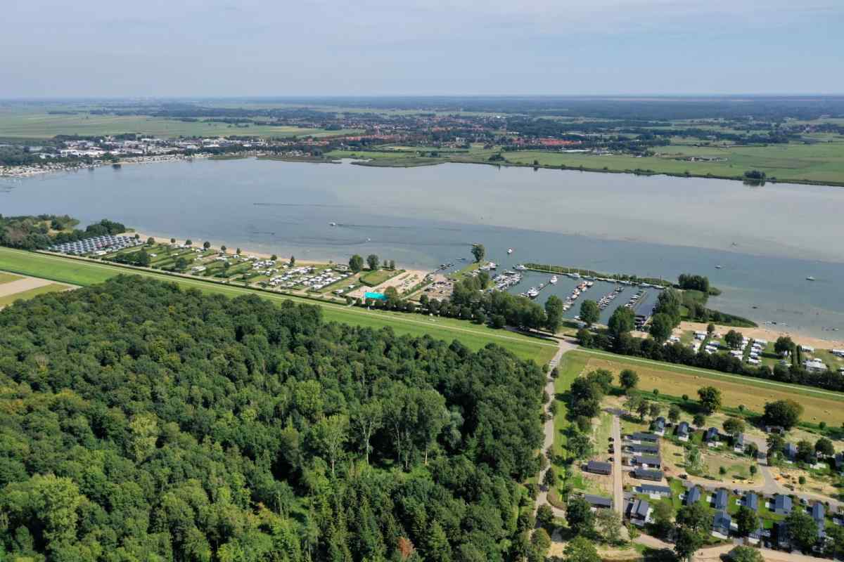 FL011 - Nederland - Biddinghuizen