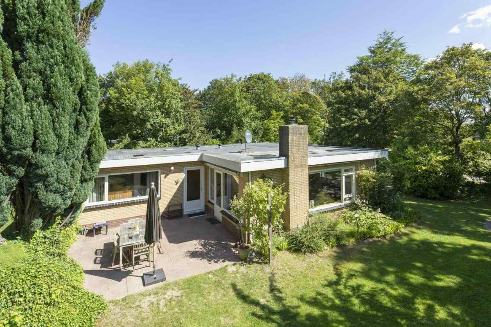 ZH215 - Nederland - Ouddorp