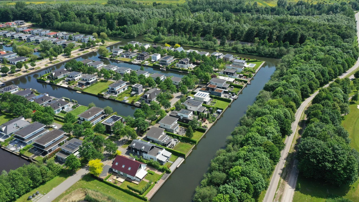 FL074 - Nederland - Zeewolde