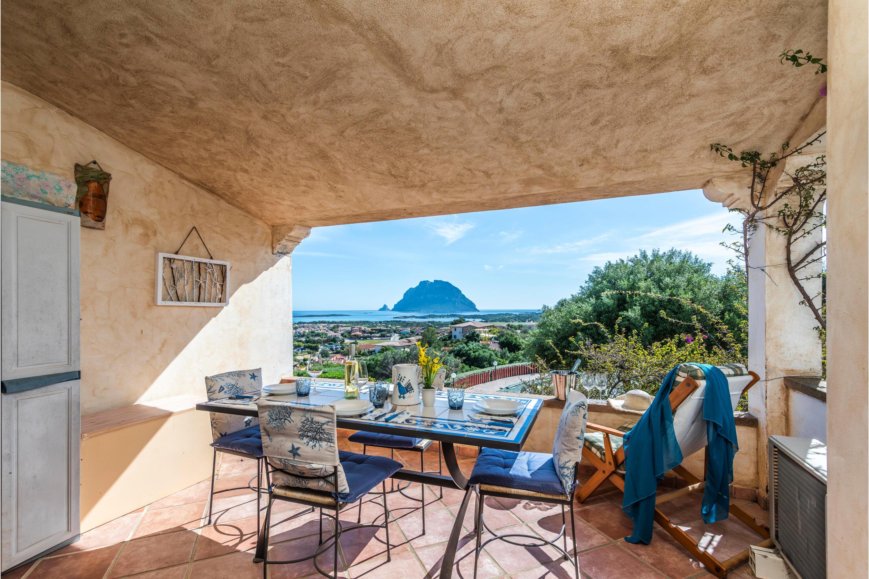Belvedere With A Stunning View - Italië - Porto San Paolo