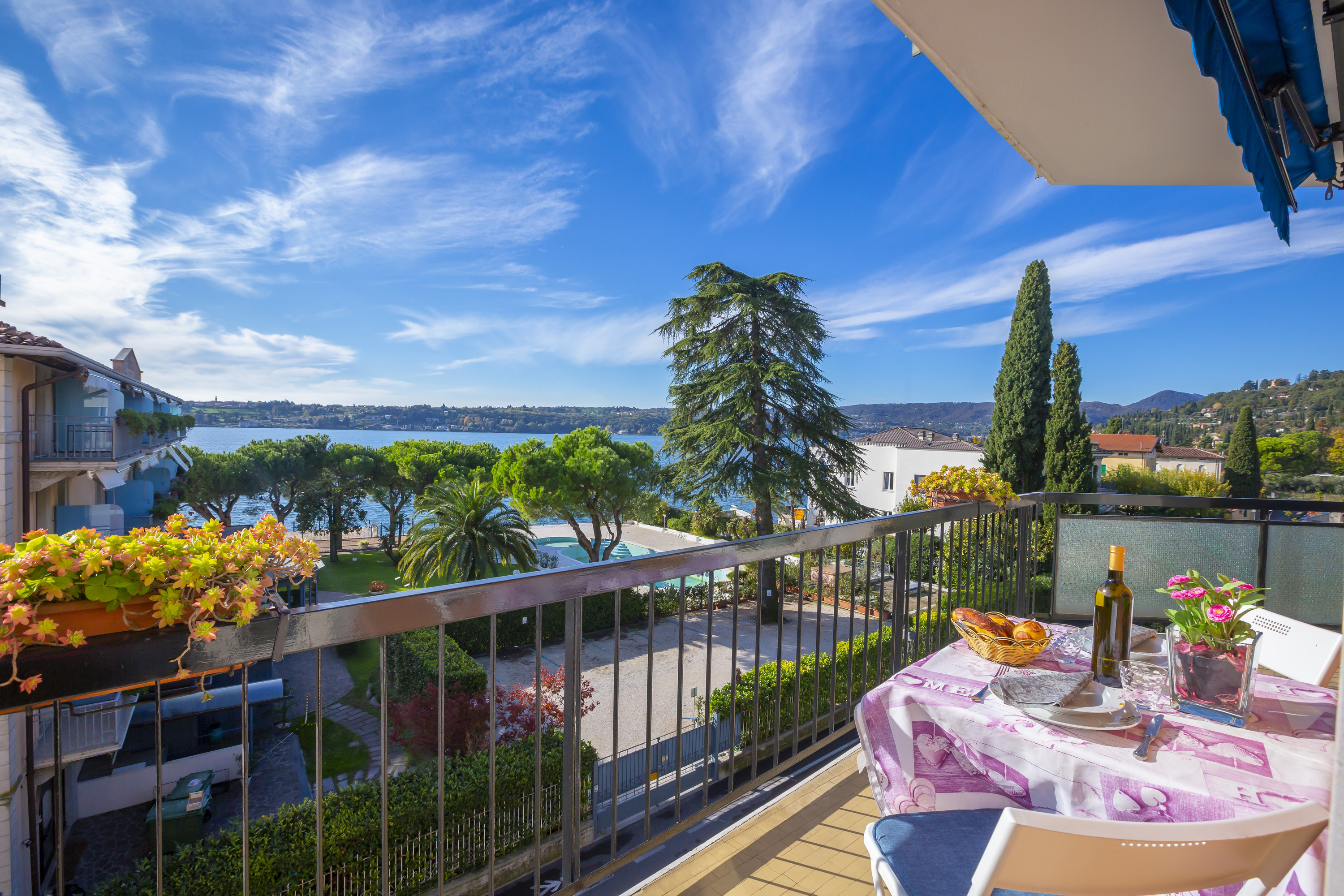 Rossella on the lake with fantastic view - Italië - Salo