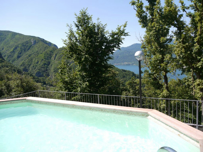 Alto Perledo Panoramica - Italië - Perledo