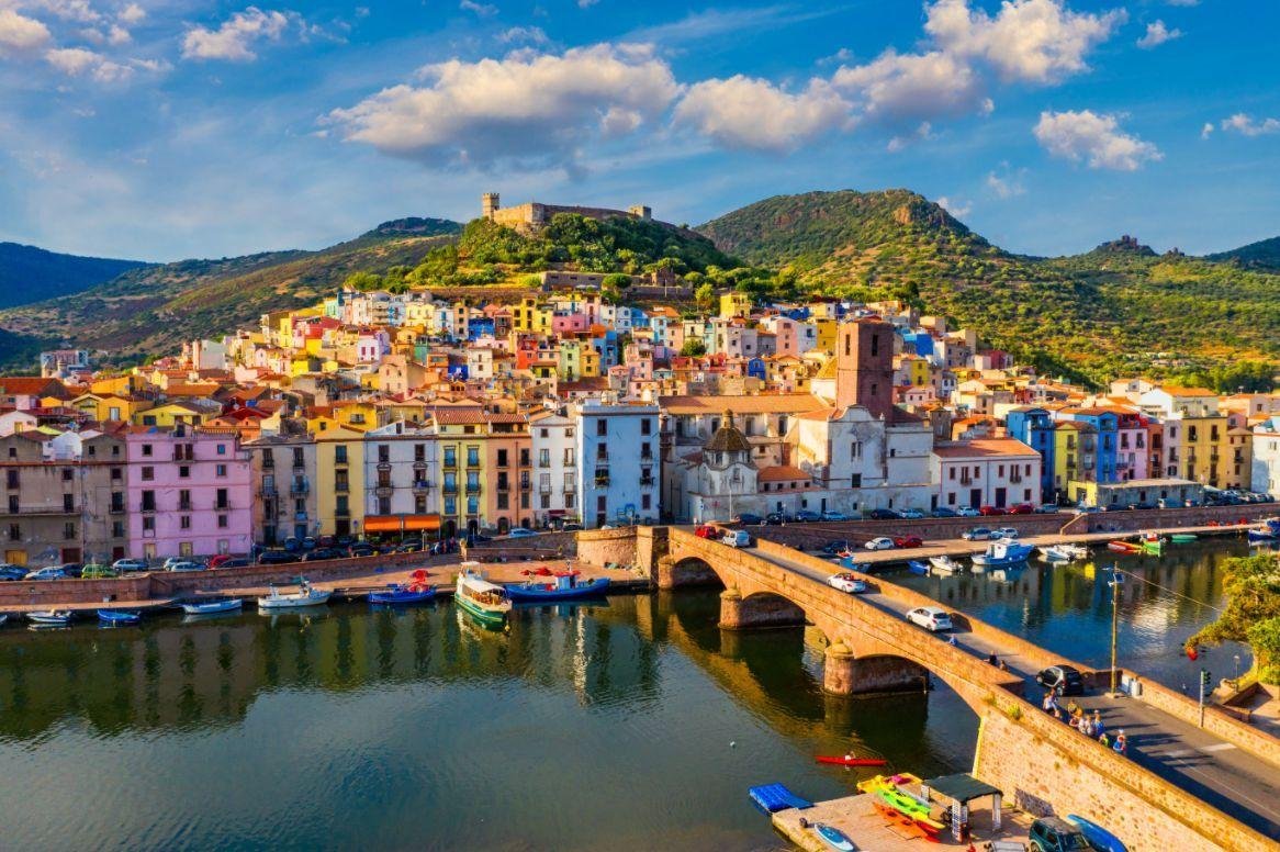 Busrondreis Corsica&Sardinië - Italiè - Diverse streken