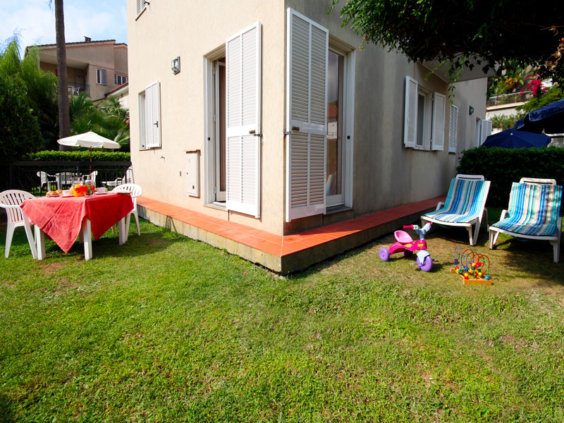 La Meridiana 4 Pax - Italië - San Bartolomeo al Mare