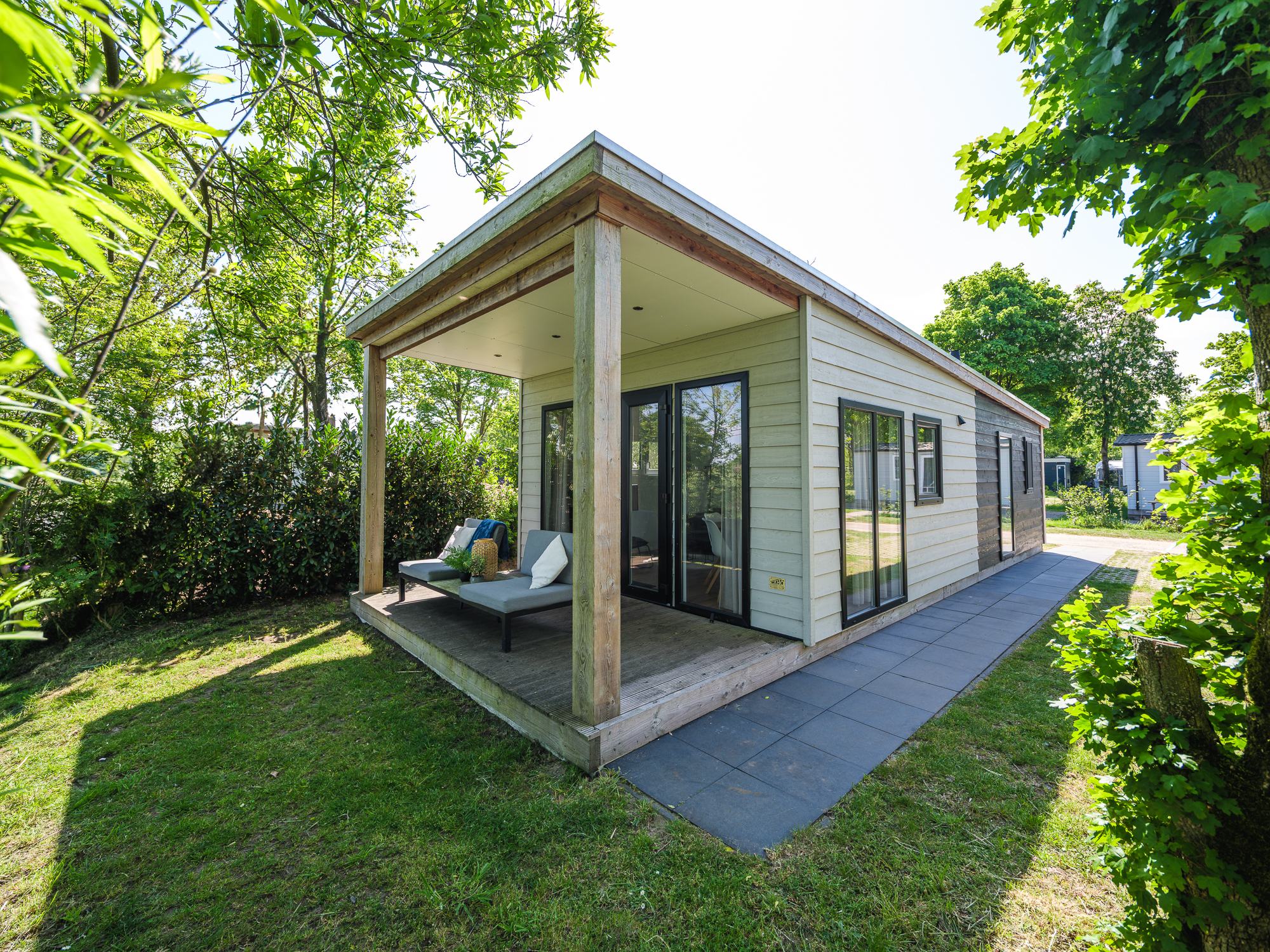 River Lodge 'Wellnesshuus' with whirlpool, sauna, bathtub, and sun shower | 2 people - Nederland - Zuna