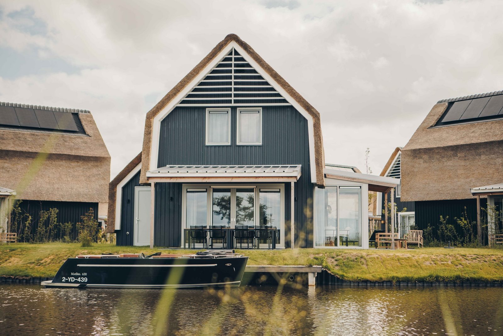 Vakantievilla met zicht op haven & sauna 8-persoons - Heeg