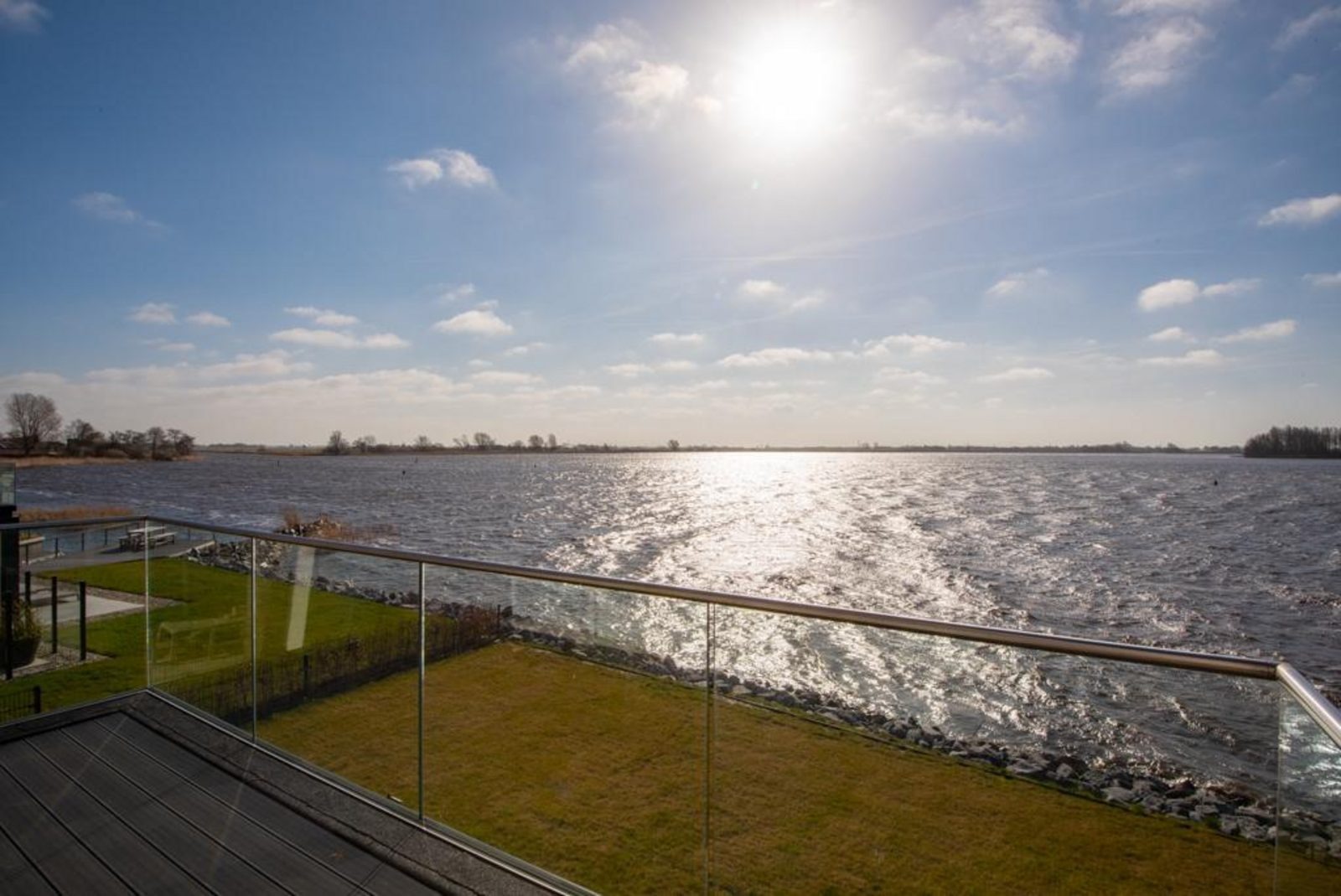 Vakantievilla deluxe met sauna 8 -personen - Heeg