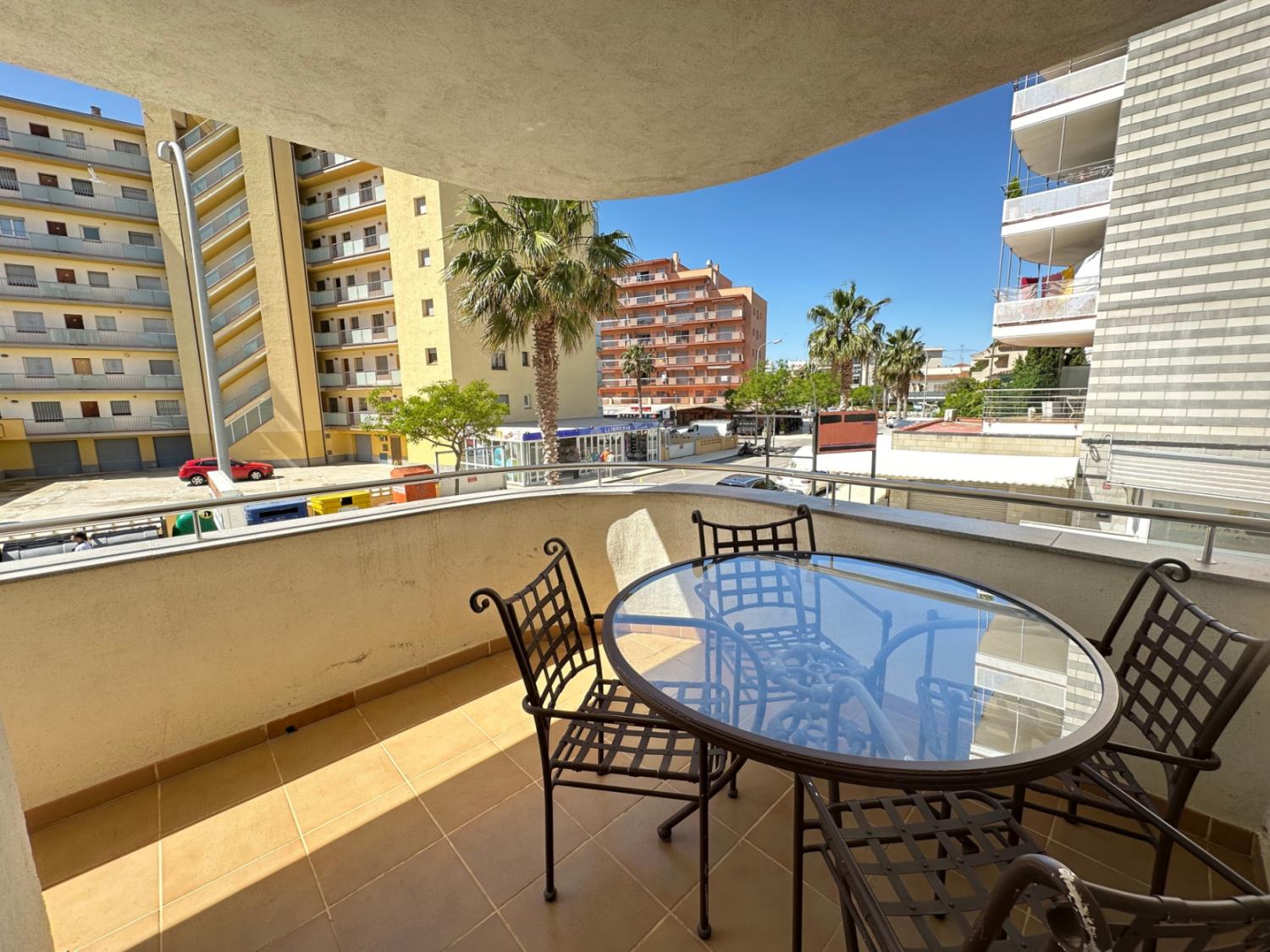 Drugstore B D - Spanje - Roses