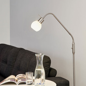 Lampenwelt Smalle LED-vloerlamp Elaina mat nikkel